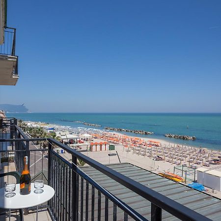 Hotel Bianchi Nicola Porto Recanati Εξωτερικό φωτογραφία