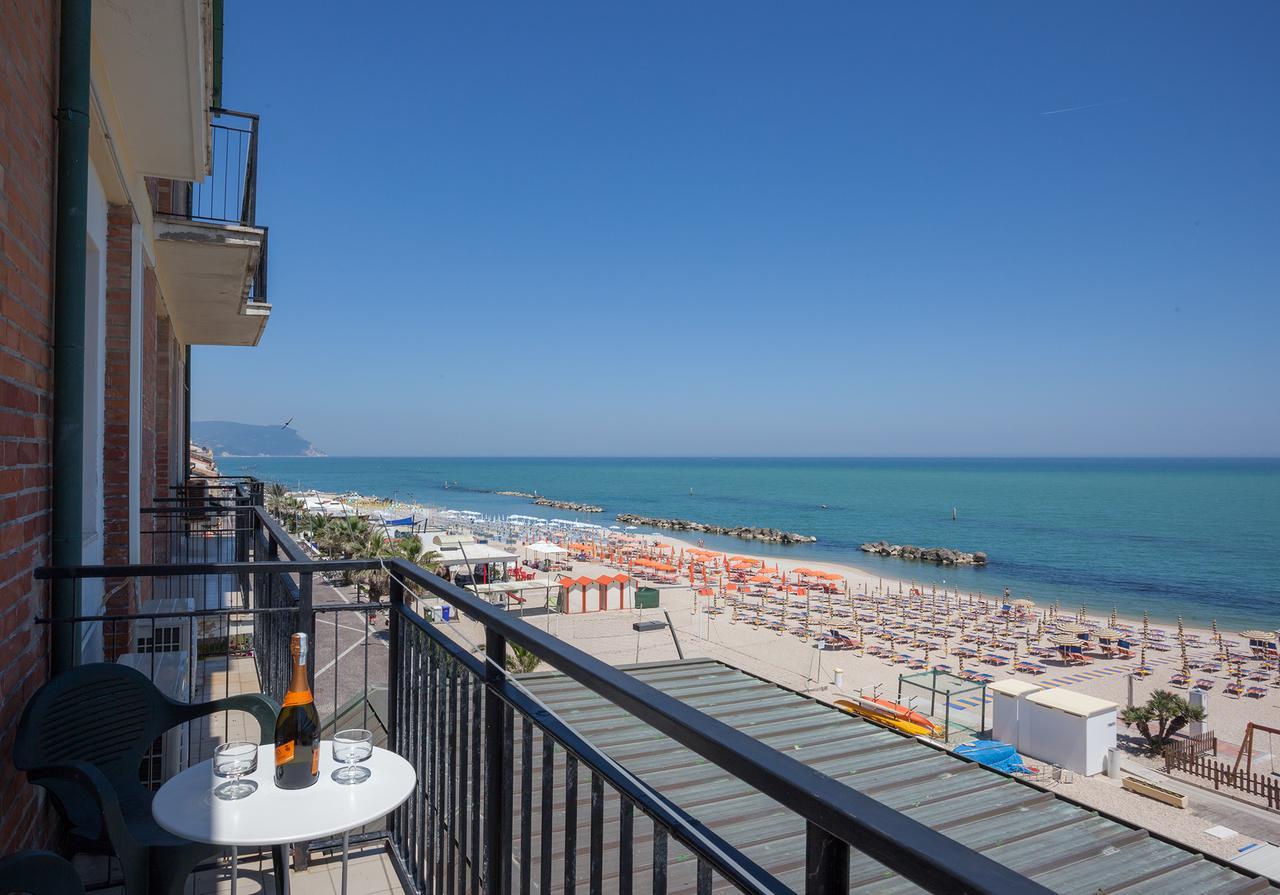 Hotel Bianchi Nicola Porto Recanati Εξωτερικό φωτογραφία